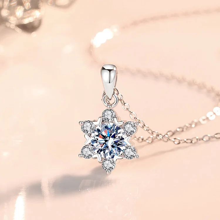 Moissanite 925 Sterling Silver Snowflake Pendant Necklace D Color VVS1 Lab Diamond Necklace For Women Jewelry Colar de Prata