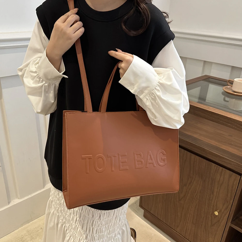 2024 new large capacity simple single shoulder crossbody bag texture handbag letter indentation class commuting tote bag