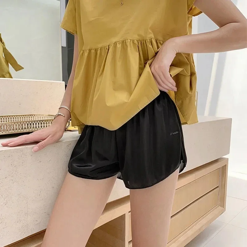 Comfortable Loose Short Pants Women Soft Ice Silk Streetwear Student Girl's shorts Female Sexy Beach Jogger Shorts Summer