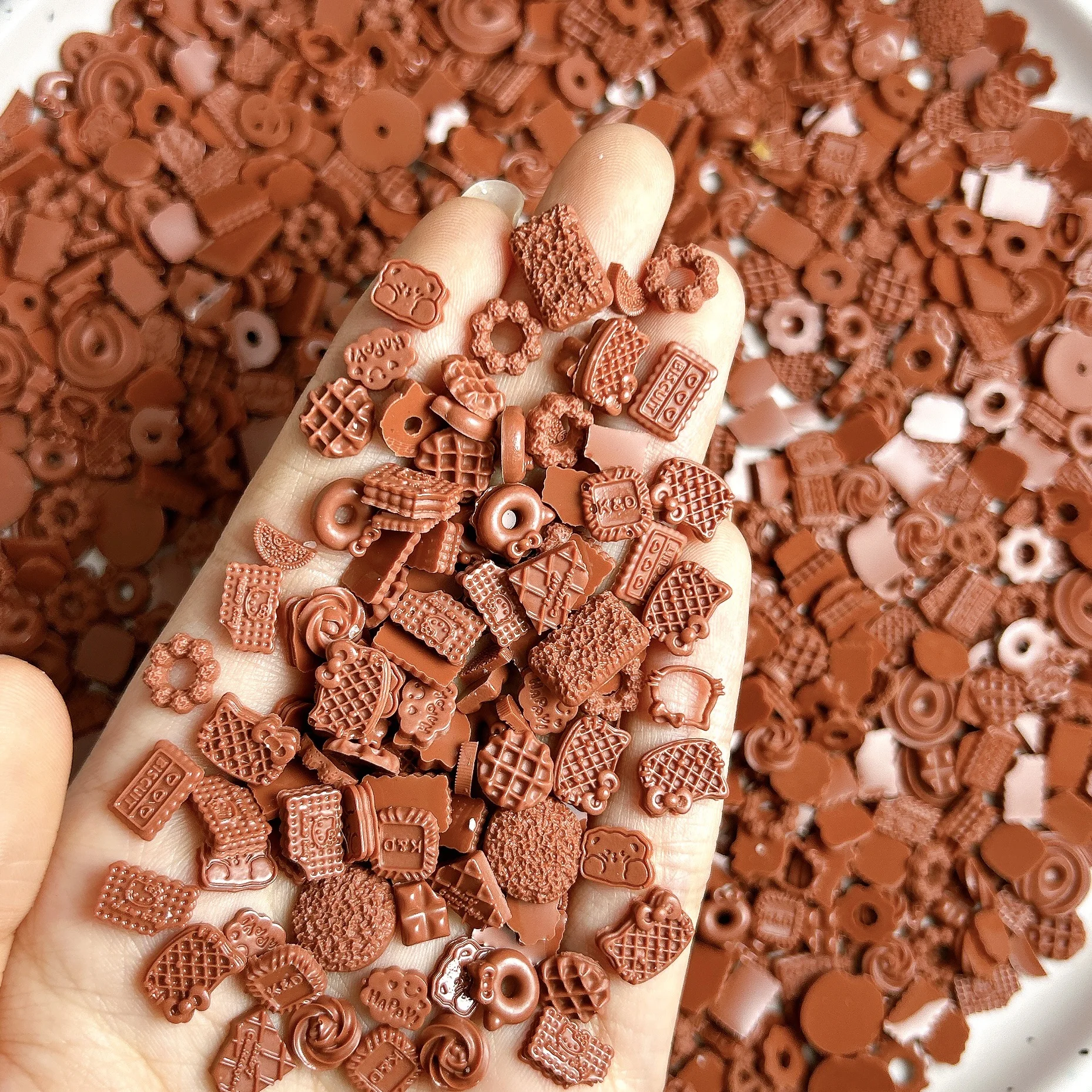 ชาร์มเรซิ่นรูปช็อกโกแลต คุกกี้ - Junk Food Snacks บทวิจารณ์และราคา