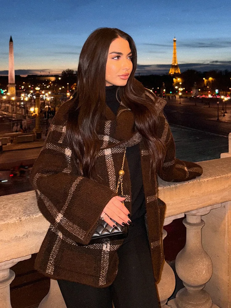 HH automne femmes décontracté ample court Cardigan femme élégant Plaid écharpe col poche décoration à manches longues tricoté manteau de rue