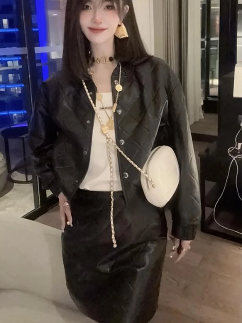 Daitong 2025 Autumn New Sle Women's ort Leather Jaet Real eepskin Stand Collar Coat Commute Sle Long Sve Zipper