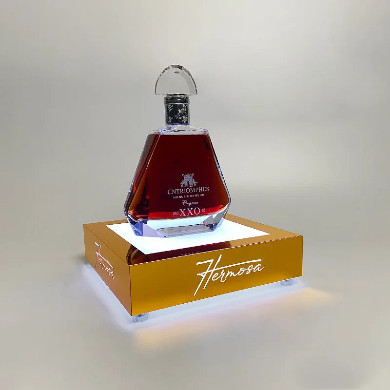 

Светодиодный красочный светильник, держатель для вина, светящаяся золотая стойка, зарядная база, бар KTV, красный зарубежный квадратный держатель XO