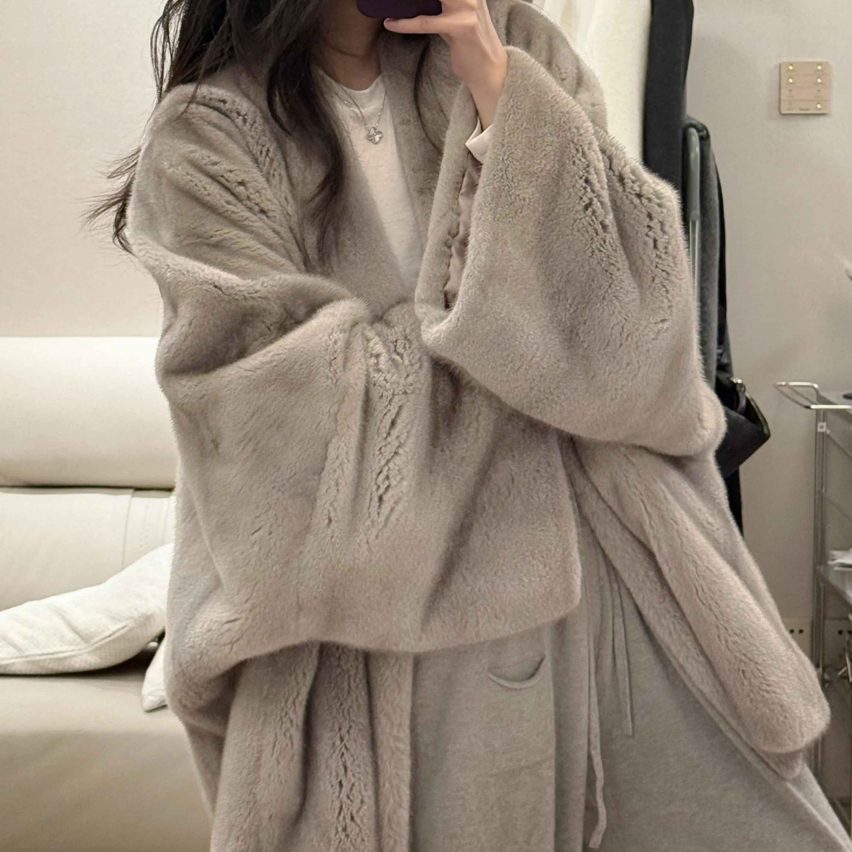 Lautaro Winter Luxury Elegant Thick Warm Soft Brown Bat Sleeved Faux Mink Fur Coat Women with V Neck Stylish Chic Fluffy Jacket