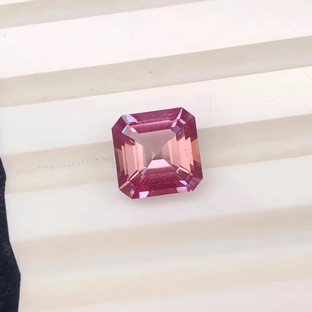 

8*8mm Lab Grown Asscher Cut Alexandrite Stone
