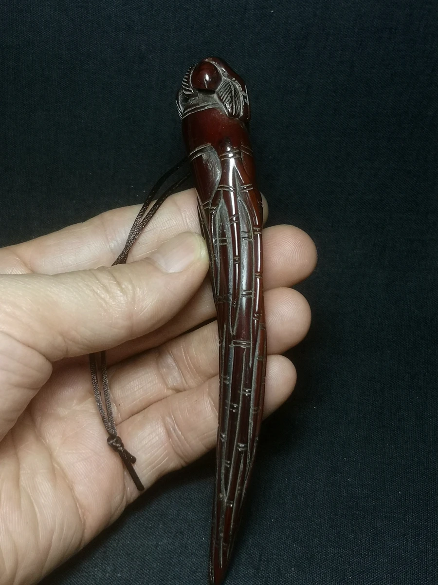 L 14.5 CM Old Chinese Tibet Hand Carving Plant Ginseng Pendant Collection Gift