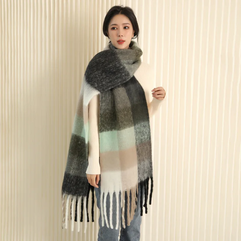 2022 New Cashmere Scarves Winter Thick Women‘s Pashmina Shawls Ladies Long Warm Tassel Scarf Rainbow Wrap Hairy Bufanda Foulard