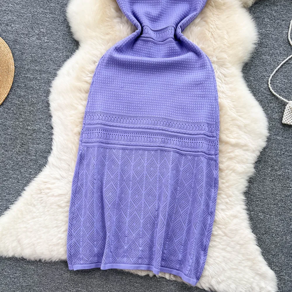 ชุดเดรสฤดูร้อนชายหาดแบบมีสายรัดยืดหยุ่นสำหรับผู้หญิงเดรสยาวคลุมเข่าสีล้วนสำหรับวันหยุด2024