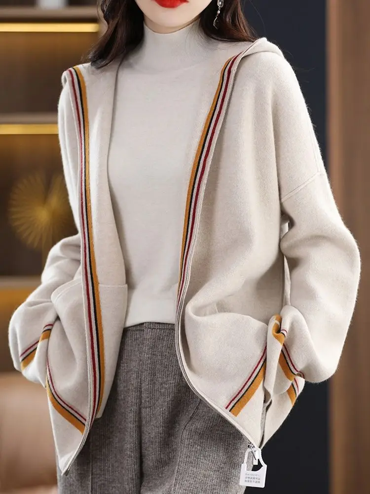 2024 High-end Luxury High-quality Wool Hooded Cardigan for Women Autumn and Winter New color Patchwork Zipper Loose Knit Jacket