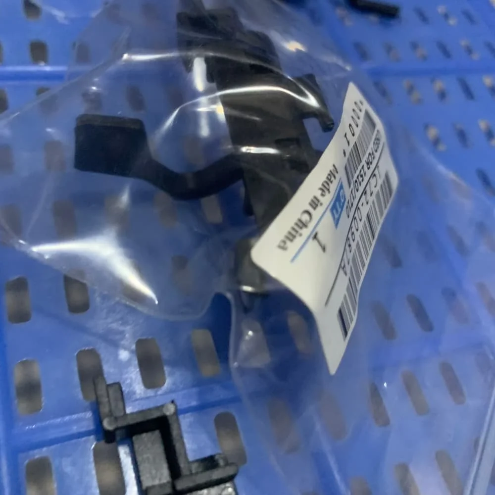 

JC72-00987A PMO EXIT ACTUATOR Holder for Samsung ML 1510 1520 1710 1740 1750 SCX 4016 4116 4216 4100 4200 4300 SF 560 565 750