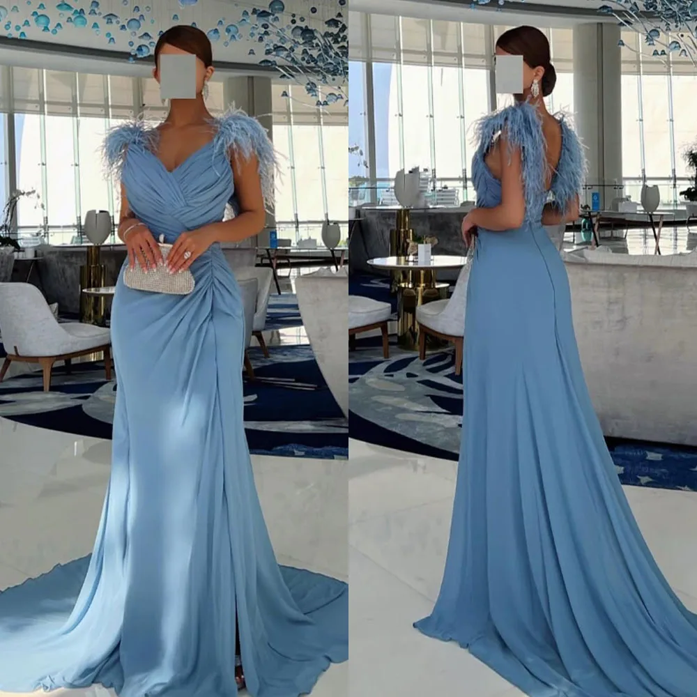 

Customized High Quality V-neck Wrinkle Feathers Blue Floor Length Court Train Backless Abito Cocktail Donna Robe De Soirée Bleu