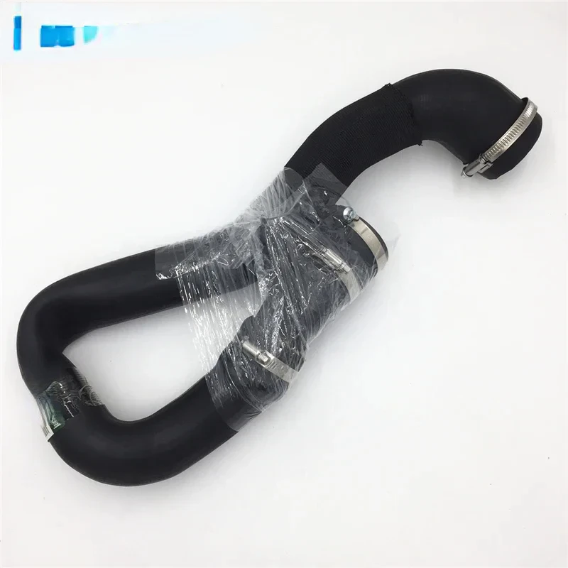 NEW 2.0L 16V INTERCOOLER AIR HOSE ASSEMBLY TO THROTTLE BODY FOR  EVOQUE INTERCOOLER INTAKE PIPE LR024305