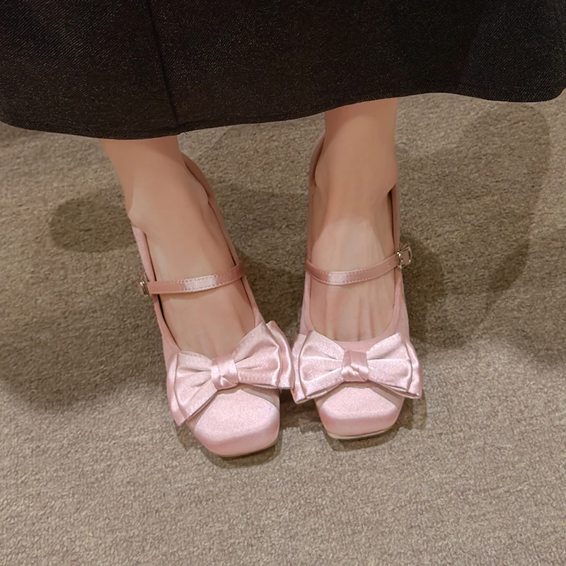 chaussures-plates-mary-jane-roses-a-nœud-papillon-style-ballet-confortables-a-bout-carre-tendance-pour-femme-printemps-ete-automne