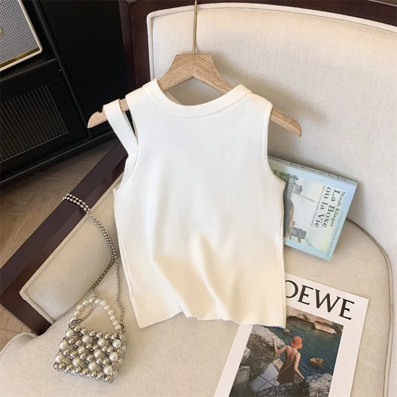 White Stylish Slim Knit Sweater Vests Women\'s Crop Tops 2024 Summer Sleeveless Hollow Out Tees Sexy Fashion Streetwear Vest