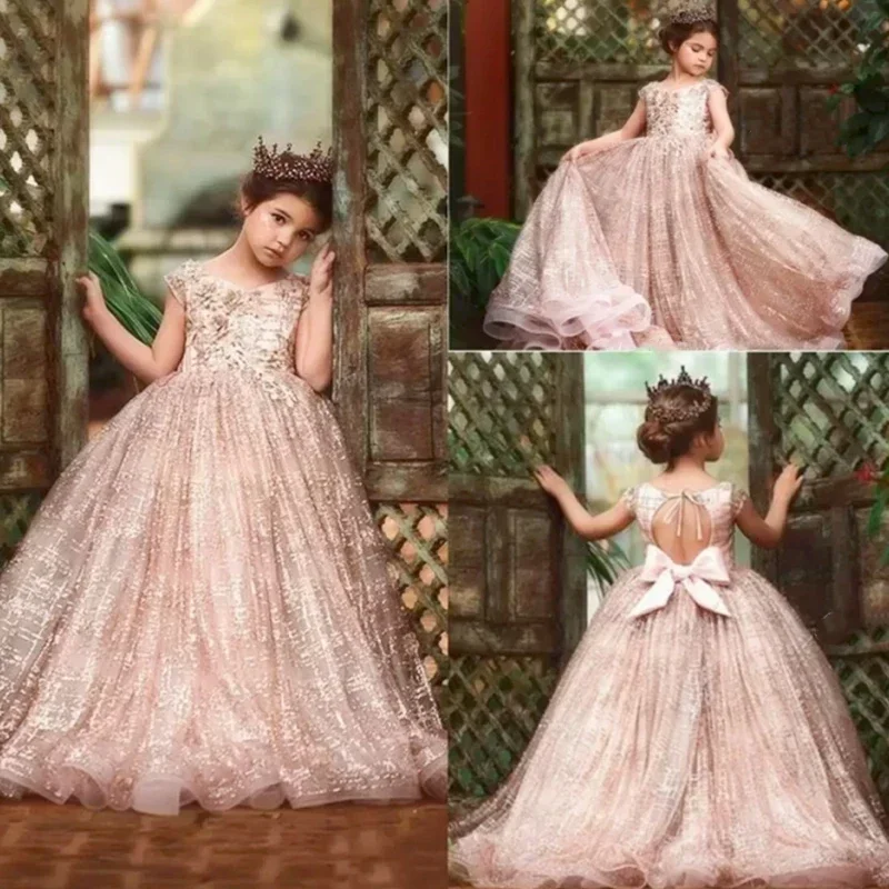 

Gown Rose Gold Sequined Lace Girls Pageant Dresses V Neck Lace Appliques Sequins Short Sleeves For Birthday First Communion Gown