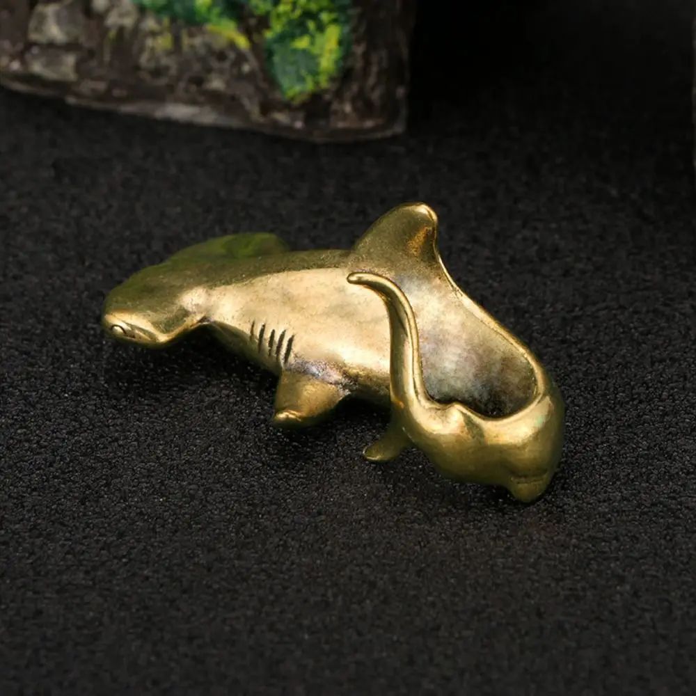 Hammerhead Shark Brass Figurines, Vintage requintado Handmade Mini tubarão estátua, cobre decoração do jardim, escultura bonito do tubarão