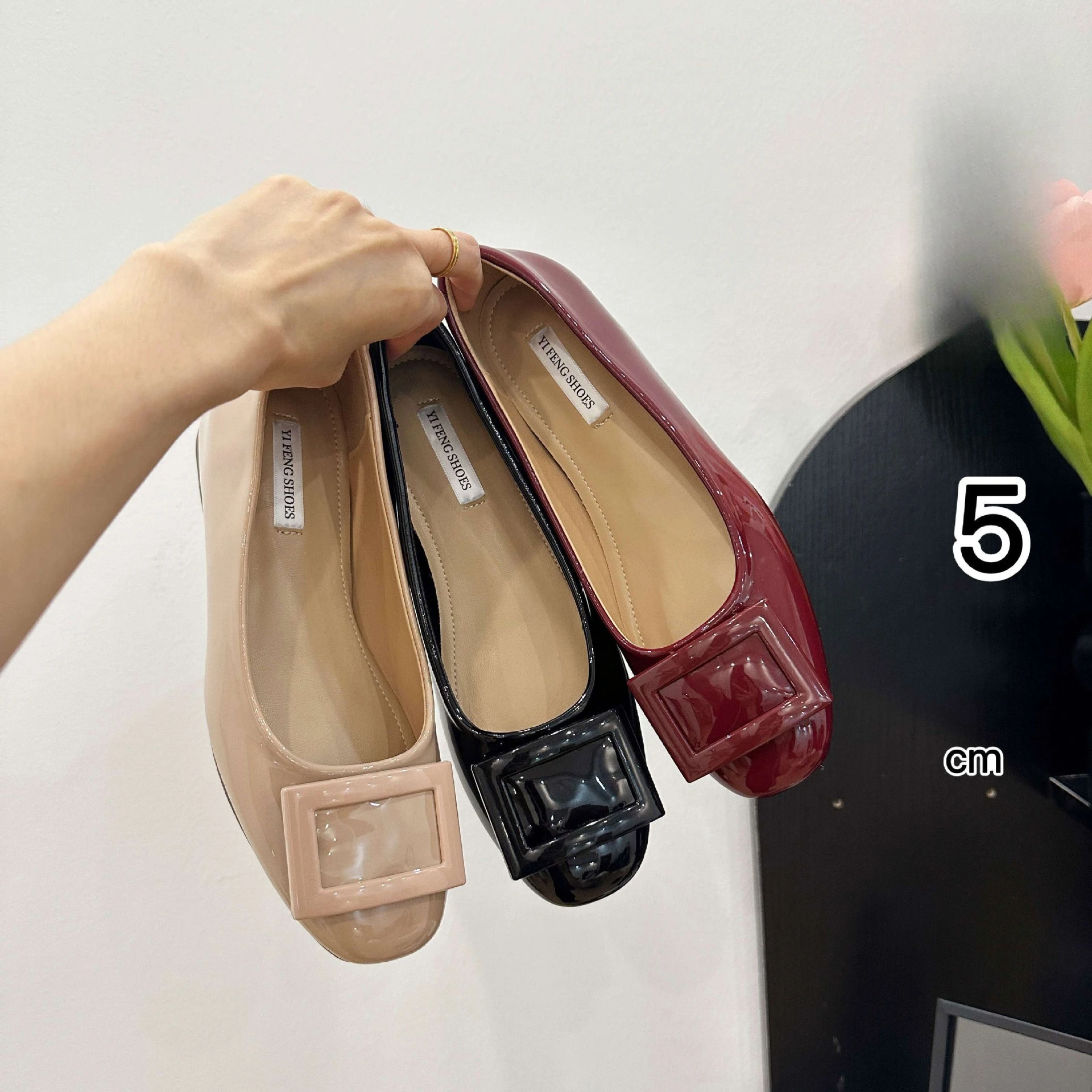 

Офисные женские туфли телесного цвета без шнуровки на плоской подошве, внутреннее увеличение 5 см, квадратная пряжка, элегантные модельные туфли на мягкой подошве