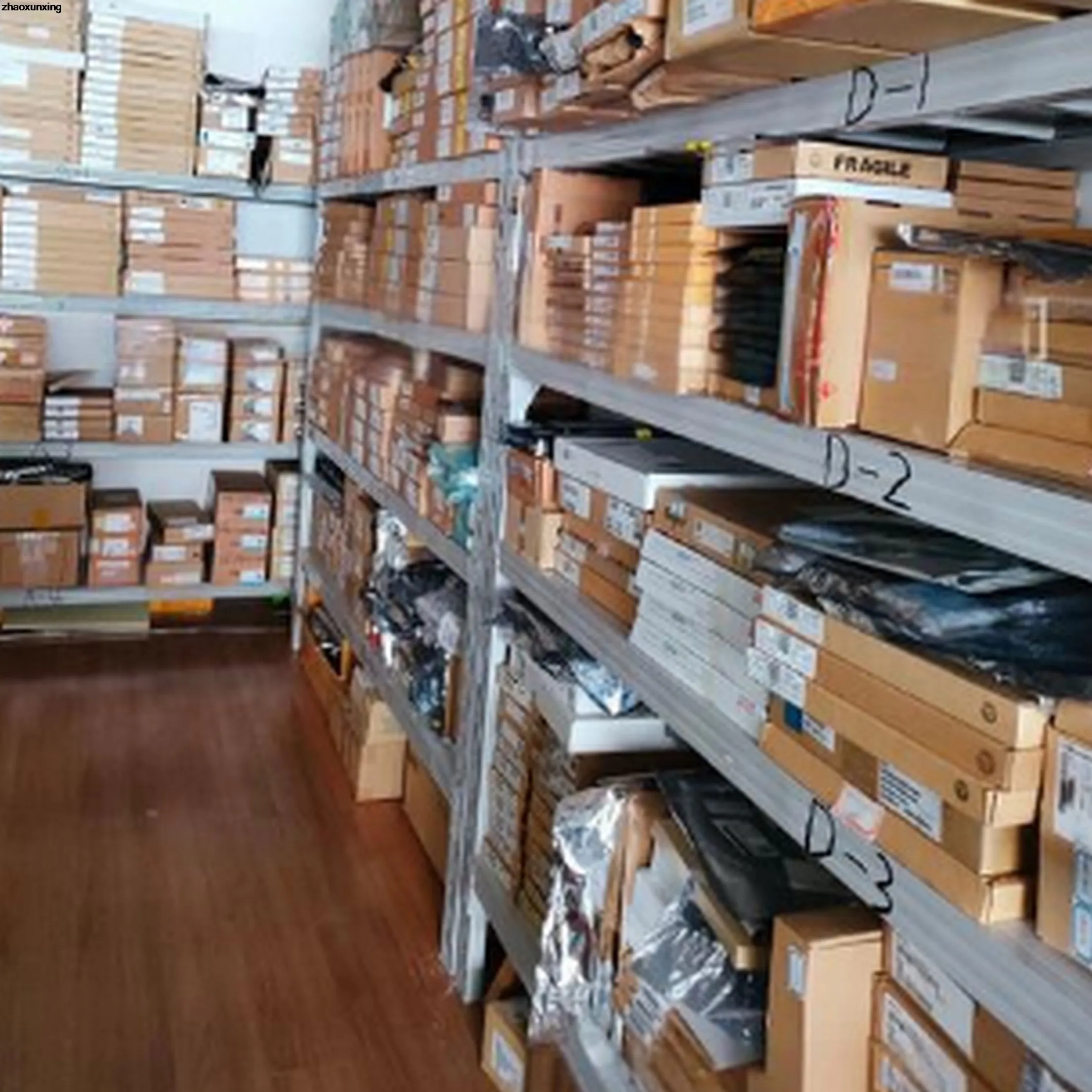 2Pcs New Fm28V100 F…