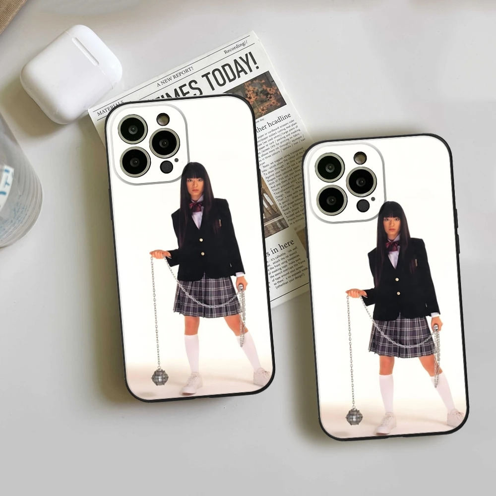 Kill Bill Movie Handyhülle für iPhone 16 15 14 13 12 11 Pro Max XS XR XS Max 6 7 8 Plus glänzende HD-Hart-PC-Abdeckung
