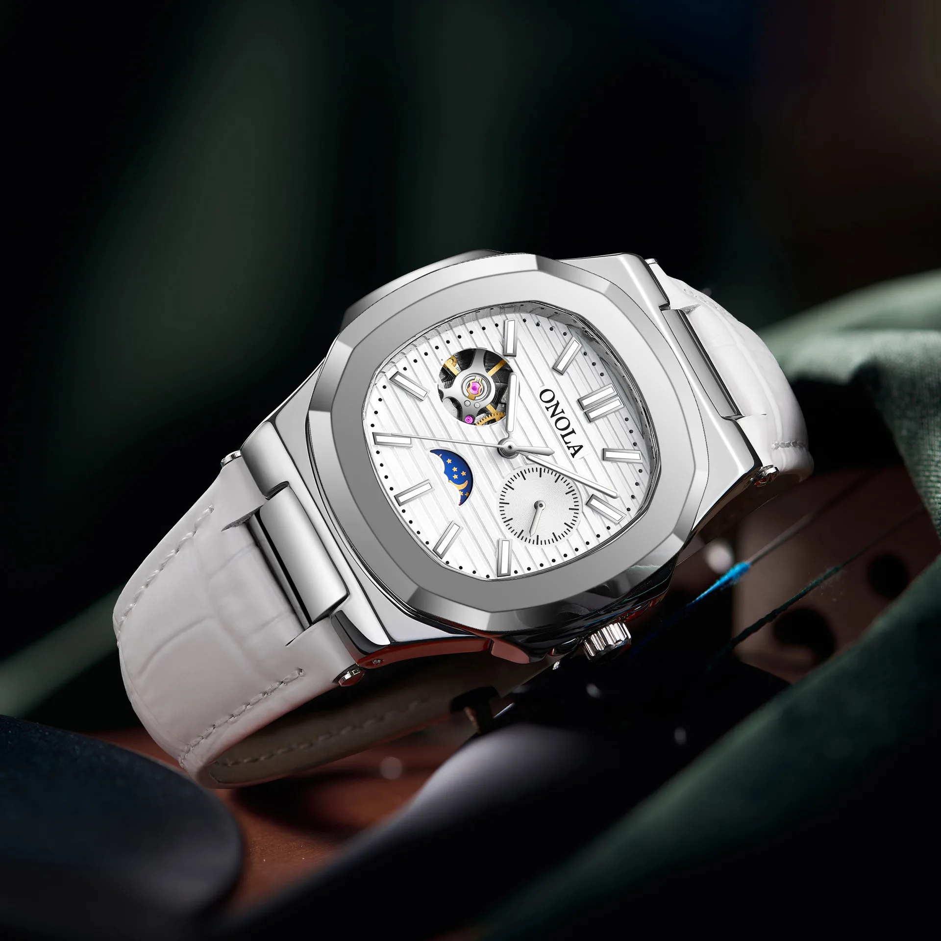 جديد رجال الأعمال ساعة ميكانيكية مجوفة عالية الجودة مقاوم للماء جلدية مضيئة التلقائي بالكامل الهيكل العظمي ساعات رجالية على مدار الساعة