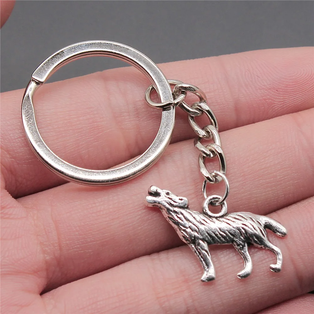 Dropshipping Men Keychain Vintage 2 Colors 26x20mm Howl Wolf Pendant Souvenirs Gift