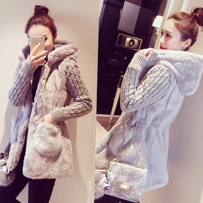 

Autumn and Winter New Classic Fashion Knitted Splicing Plush Imitation Fur Thickened Hooded Jacket Women