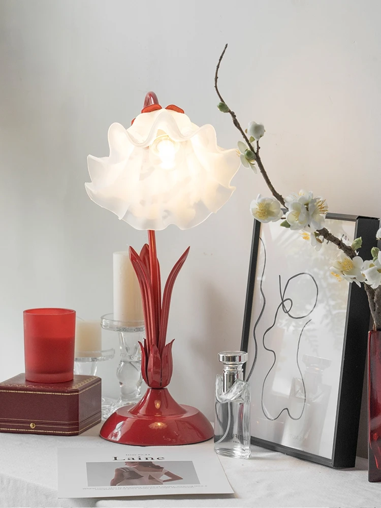 

Wedding table lamp wedding room bedside lamp flower ever-burning lamp to send bride wedding dowry gift red hi