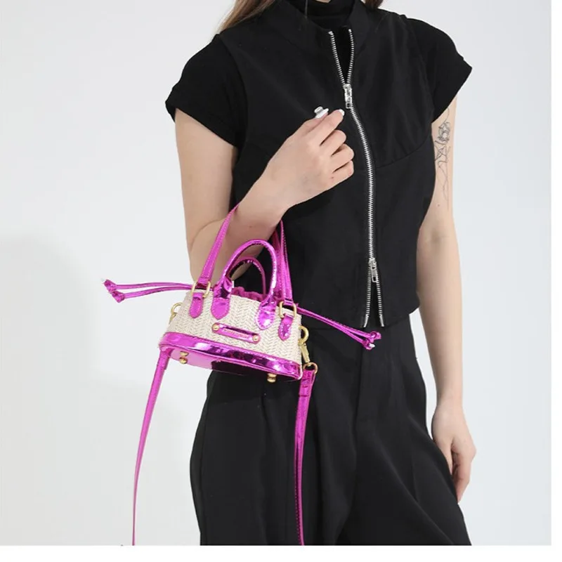 KK  Ladies Spicy Girl Crossbody Bag, Handbag, Patent Leather, Glossy Grass Weaving Splice, Fashionable and Fashionable