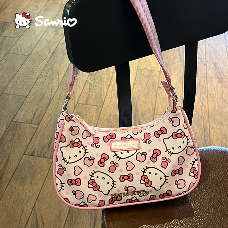 Hellokitty Kuromi My Melody Co-Branded Small Gift Underarm Printed Bag Delicate Small Girl Give Girlfriend Gift Bag Adult Gift