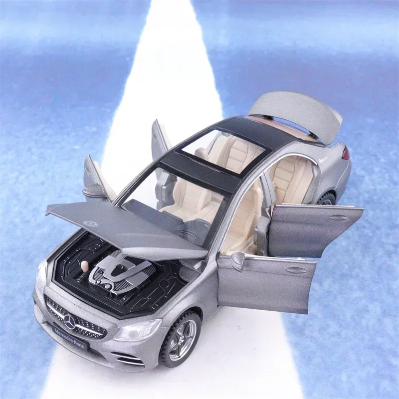 1:32 Mercedes-Benz C260L Simulation Metal Toy Vehicles Model Alloy Children Toys Collection Gift Car Kids 6 Open Door A54