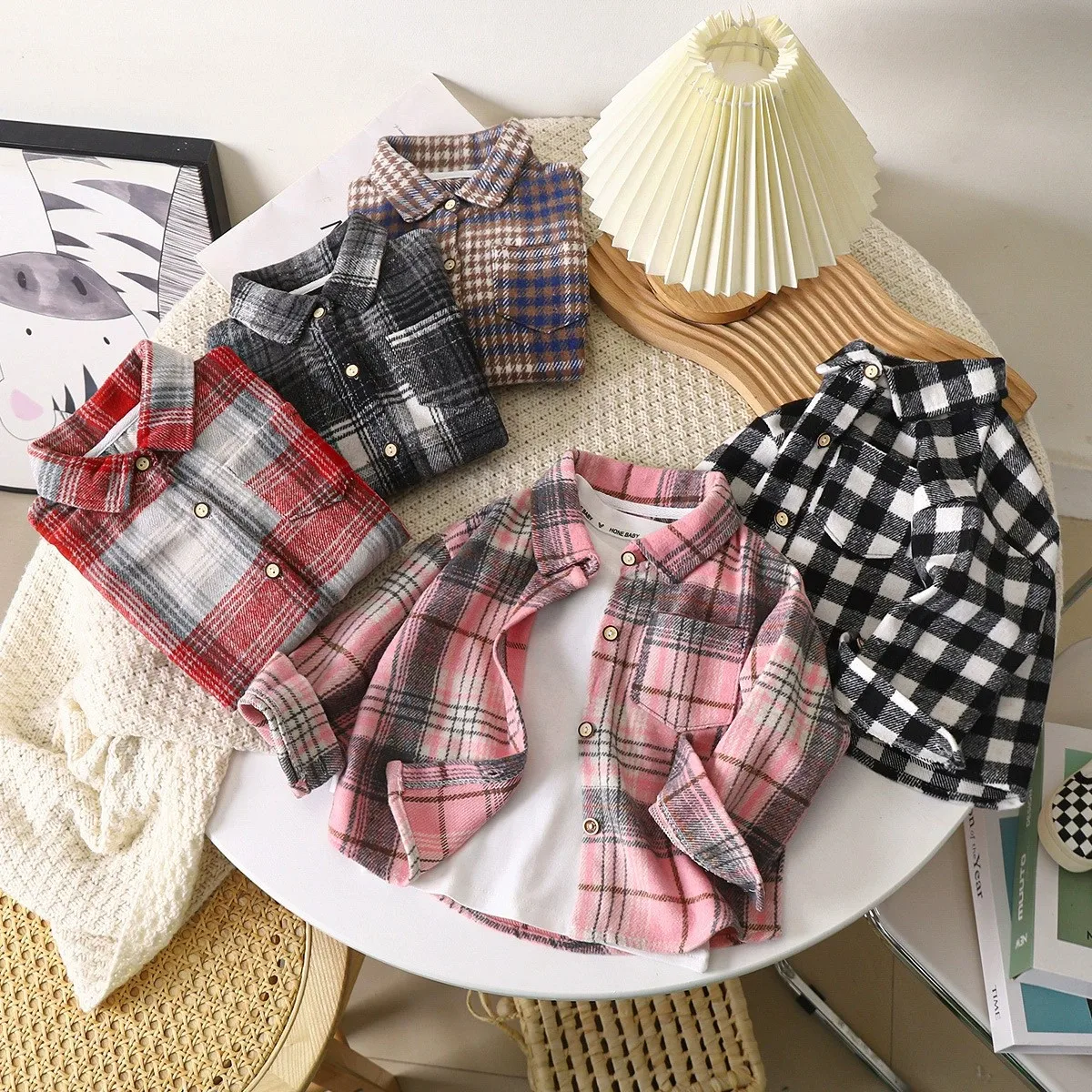 Boys' long sleeved autumn plaid shirt, children's retro color blocked cardigan, new style lapel top jacket, girls' jacket