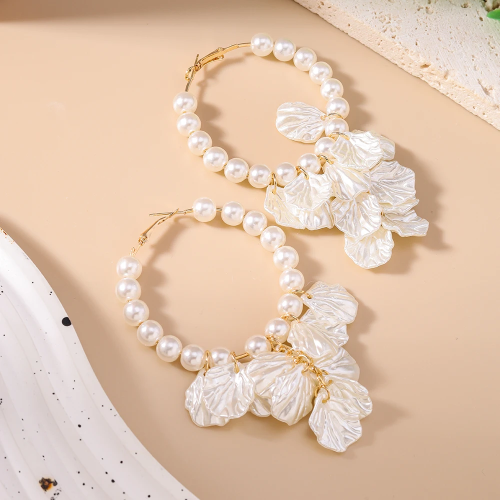 

Aihua Fashion White Imitation Pearl Shell Earrings For Woman Girls Hot Sale Summer Beach Earrings Jewelry Gifts