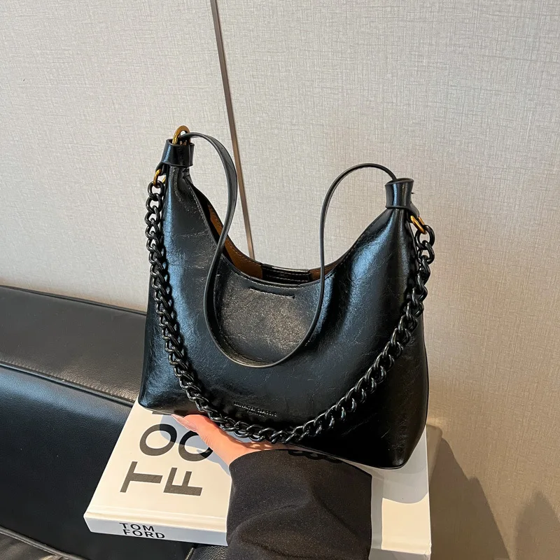

2025 Fashion Bucket Bag, Minimalist Chain Shoulder Purse for Women, Casual Crossbody Tote, Versatile Day-to-Night Bag, Textured