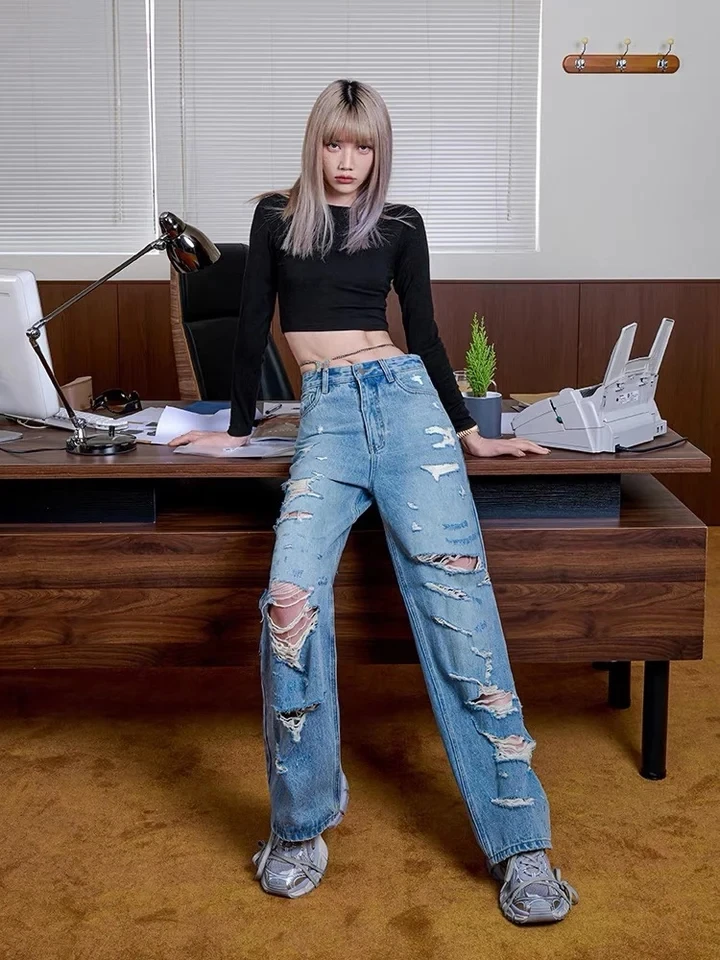 2024 Spring Summer New Women Hole Chic Casual Hole Straight Jeans Female Fashion Denim Pants