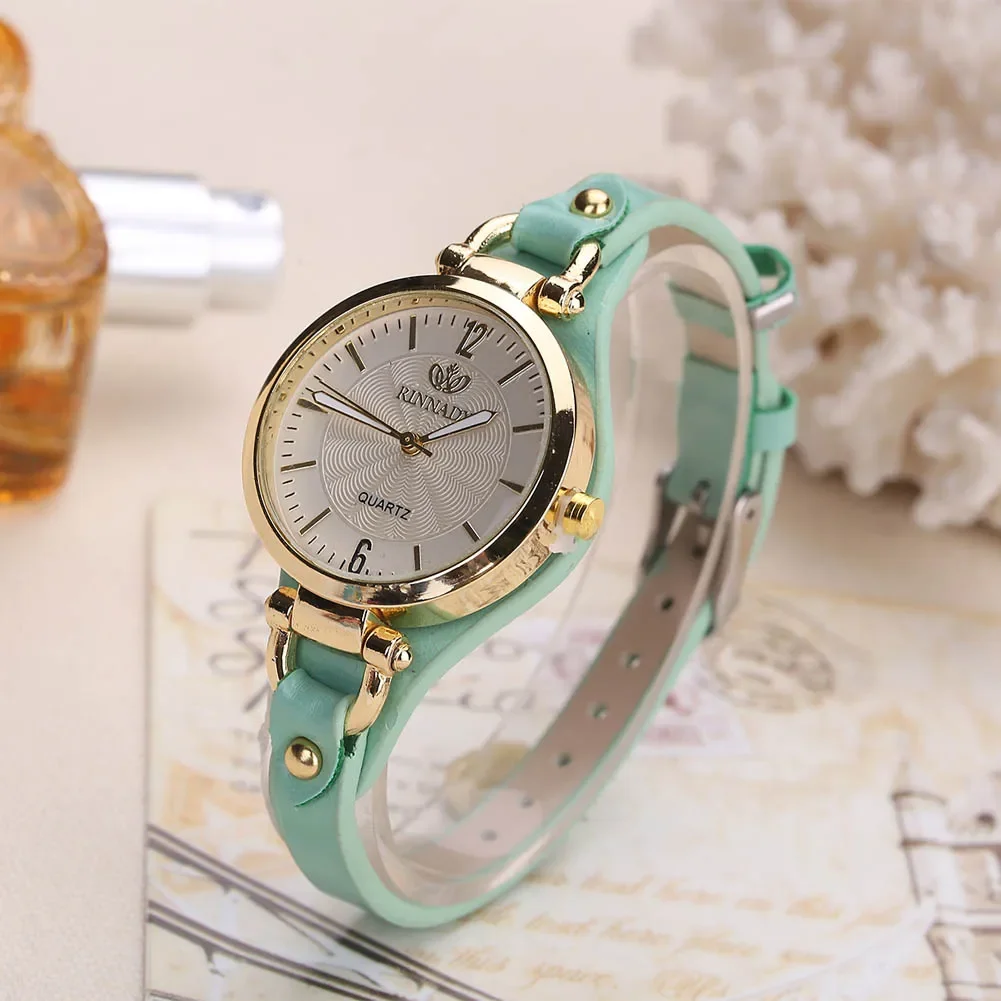 2024 New Women Casual Watches Round Dial Rivet PU Leather Strap Wristwatch Ladies Analog Quartz Watch Gift Reloj Ladies Watch