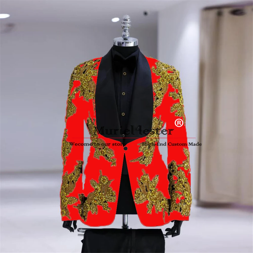 Elegance Red Velvet Suits Men With Gold Beaded Appliques Blazer Tailored Black Shawl Lapel Jacket Pants 2 Piece Groom Tuxedos