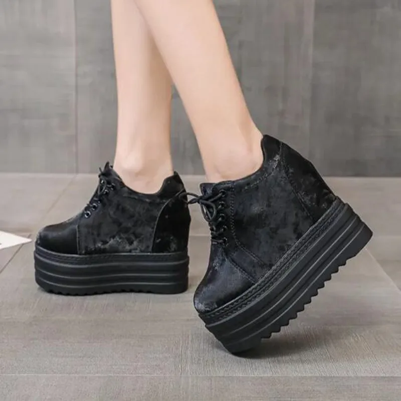 أحذية جديدة امرأة 2025 زيادة الارتفاع قباقيب منصة الأحذية النسائية حذاء رياضة كاجوال Modis فستان الزواحف الجديد لطيف موضة الترفيه #4