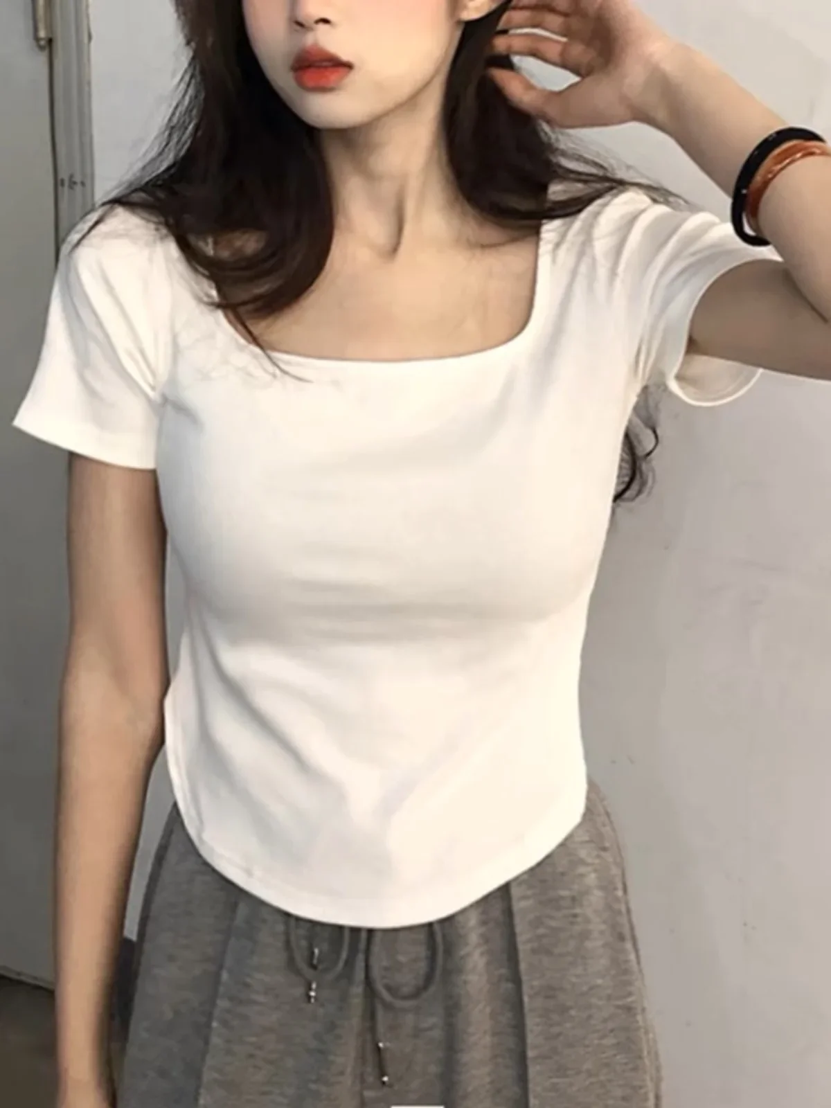 Summer New  Size Square Collar ort Sve T-irt Women's Slim Fit Asymmetrical White Color Korean Version Top