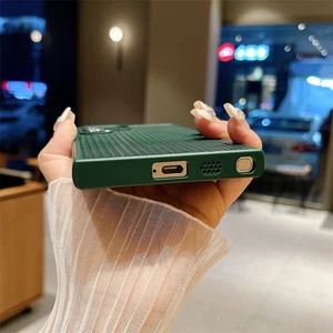 삼성 갤럭시 S25 S24 S23 S22ULTRA 플러스 냉각 통기 무선 충전 커버의 MAGSAFE 자기 케이스에 대한 열 소산 12 최고의 판매 Miku Lanyard -№1