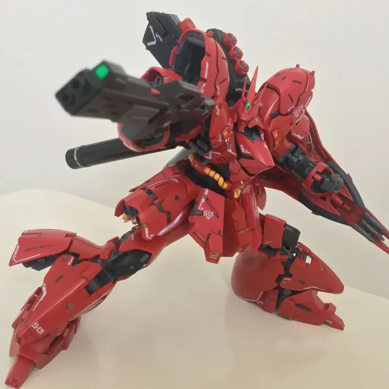RG 1/144 Sazabi الجمعية أطقم منمذجة عمل أرقام البلاستيك نموذج اللعب يأتي مع الشارات المياه سطح المكتب زخرفة الأولاد جمع الهدايا