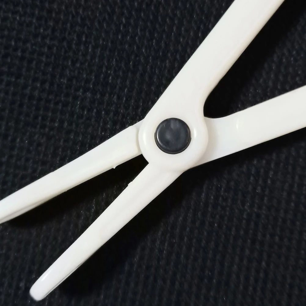 

25 Pcs Tongue Piercing Clamp Diagonal Pliers Clamps Perforation Tool Supply White