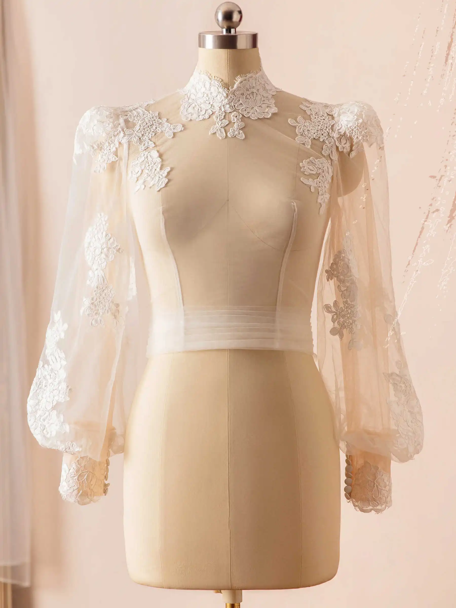 Elegant Lace Appliques Bridal Overlay High Neck Sheer Long Sleeve Button Wedding Accessories болеро кружевное Customized