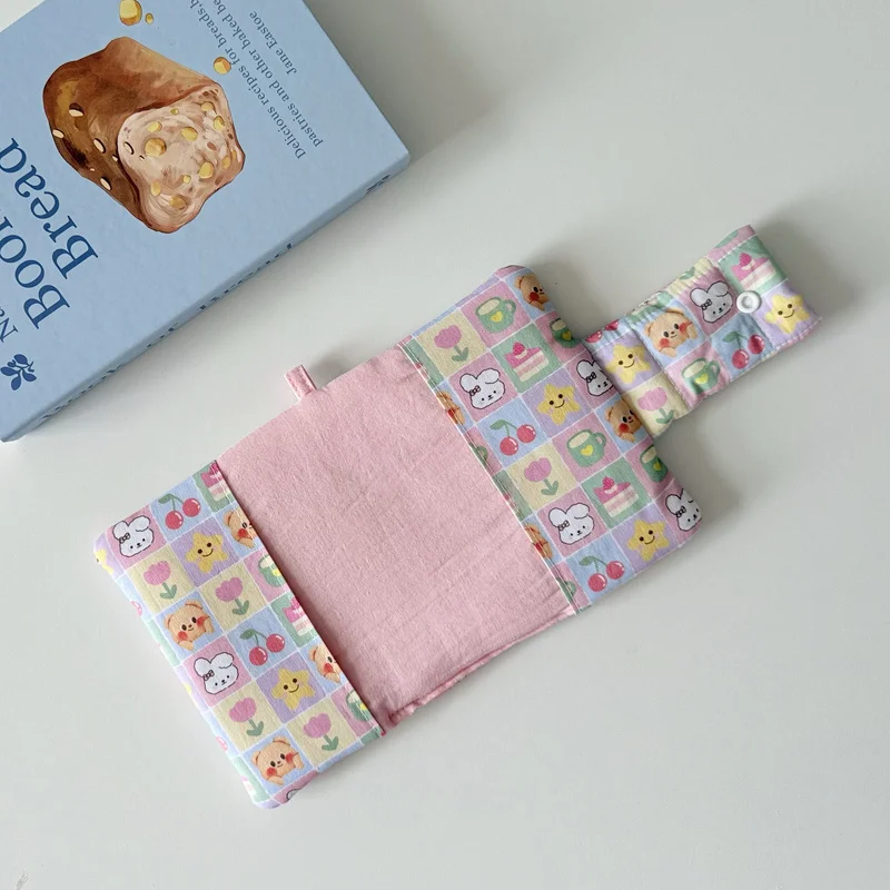 ปกสมุดบันทึกทำมือจากผ้าฝ้าย ปกสมุดเย็บน่ารัก พร้อมกระดาษสำรอง ขนาด A5/A6 แบบเข้าเล่มห่วง สำหรับใช้ในสำนักงานและโรงเรียน
