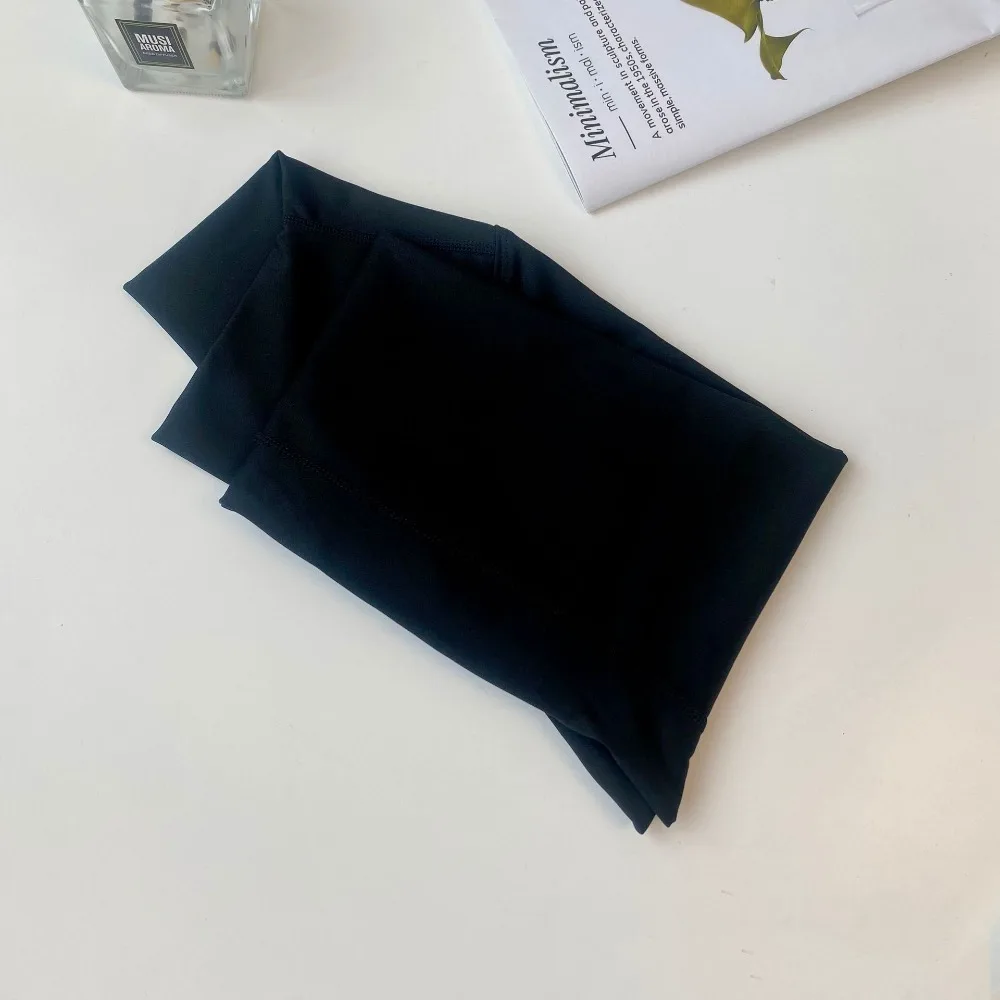 Pantaloni da yoga color crema da palestra Pantaloni da fitness per sollevamento fianchi a vita alta Pantaloni corti per esercizi elasticizzati ad asciugatura rapida Fitness