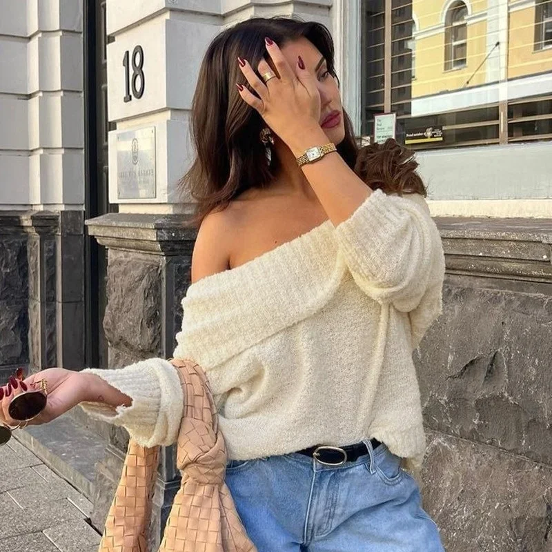 

Female Fashion Leisure Base Tops 2025 Sexy Off Shoulder Sweater Women New Comfortable Interior Knitted Sweaters Women