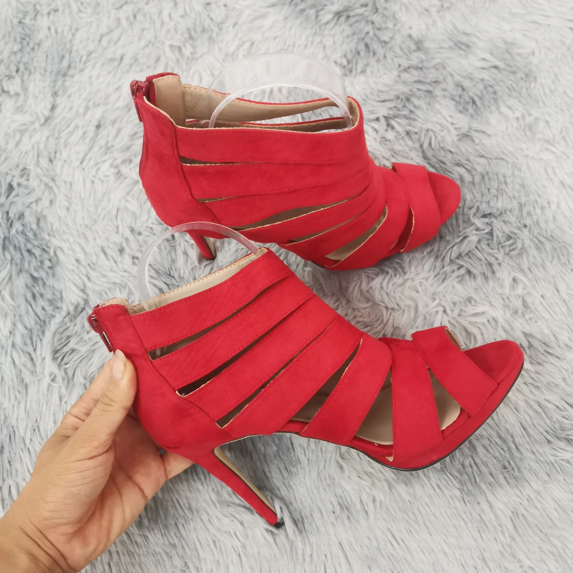

Women Sandals Fashion Show Sexy High Heels Platform Pumps Peep Toe Stilettos Casual White Red Party Wedding Shoes Plus Size 42