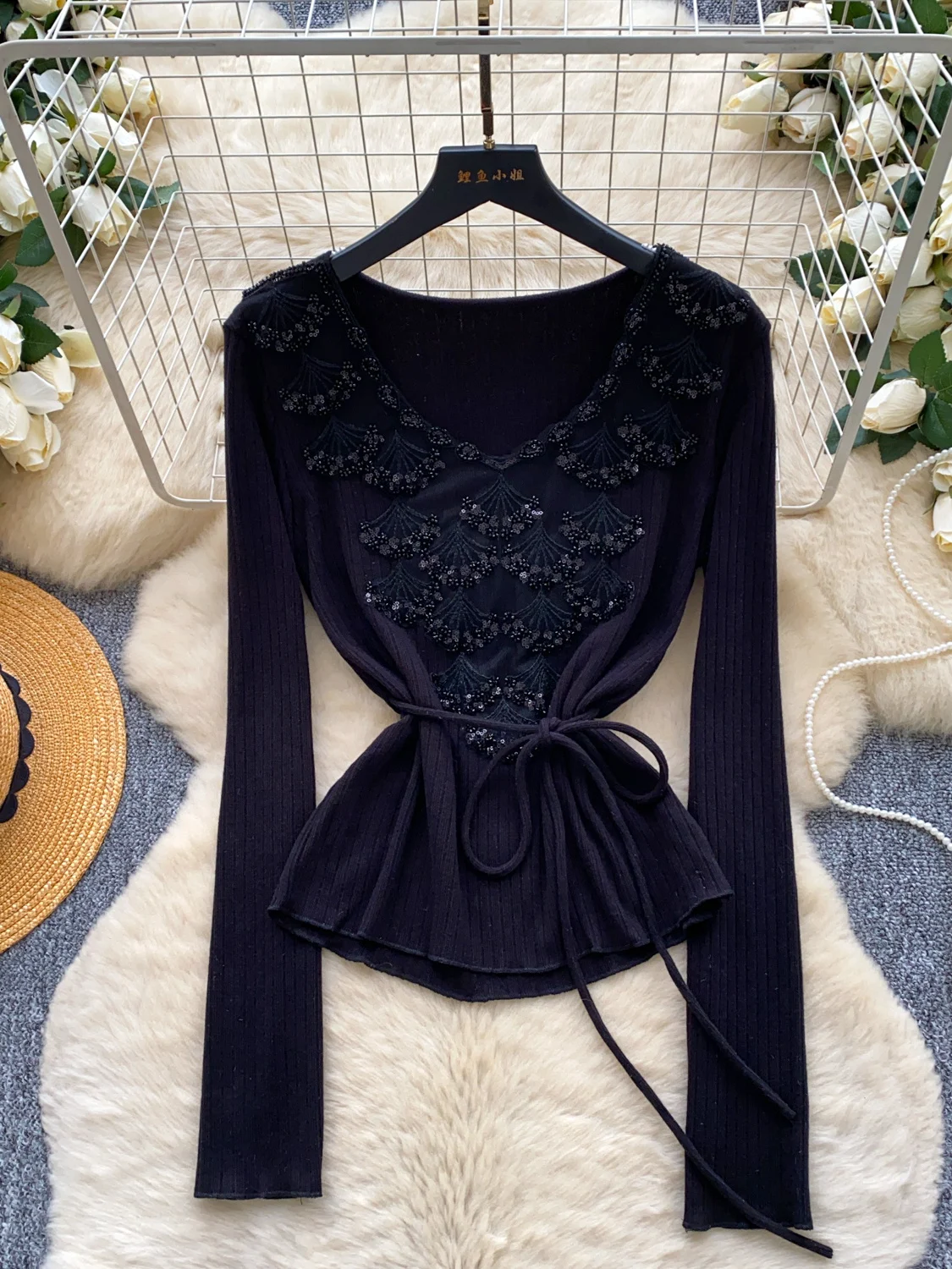 Ele V-ne Long Sve Knitted Top with Embroidery Belted Waist And Bow Design Women's Slim Fit Faion French Sle