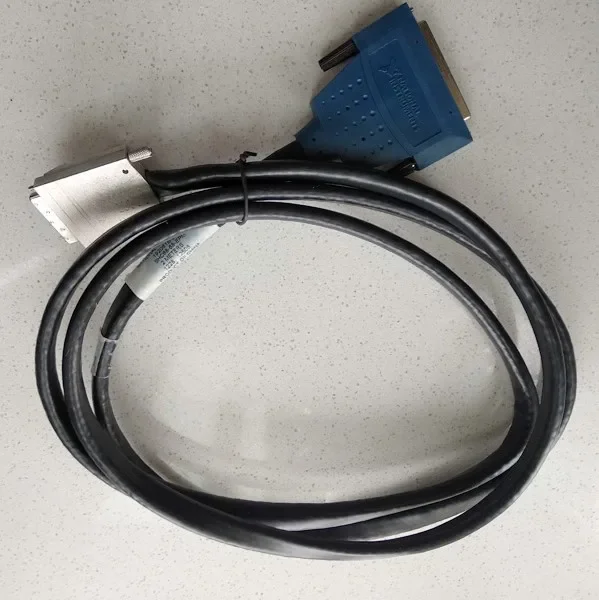 

Оригинальный американский кабель NI SHC68-68-EPM 192061 -02SH68M-68F-EPM
