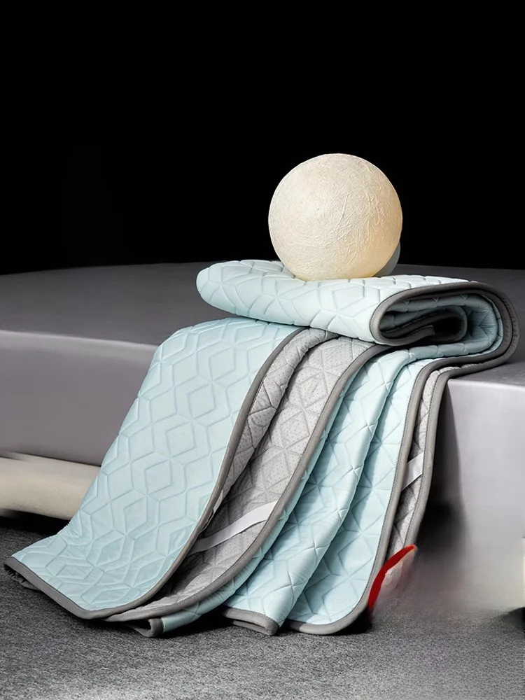 

2024 New Ice Silk Latex Cooling Mat Tee-Piece Set Home Summer Bed Canopy Waable Breathable Adult Pure Color Bedding Acces...