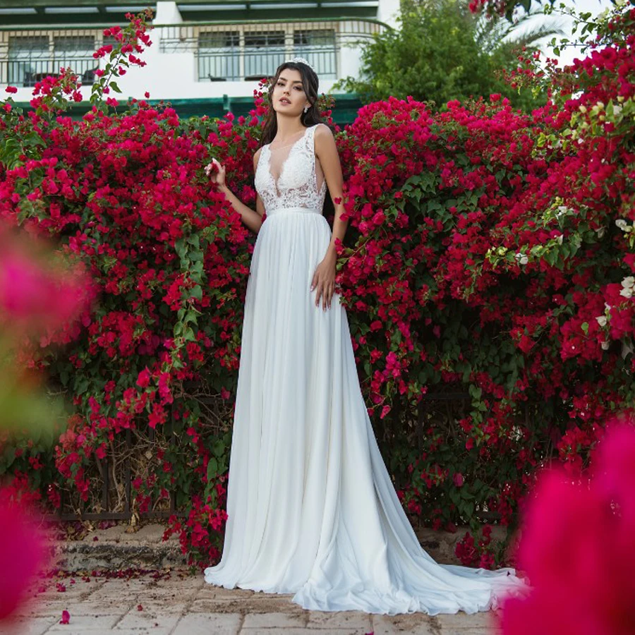 

2022 New A Line Wedding Dress Sexy V-neck See Trough Bridal Dress Lace Flowers Fairy Beach Wedding Dresses Robe Mariee